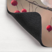 CHICKADEE u. ROTE BEEREN durch SHARON SHARPE Mousepad (Ecke)