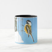Chickadeon Feeder Painting - Original Bird Art Tasse (Zentrum)