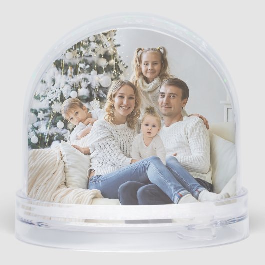 Chickadeon Pine Sprig Weihnachtsfamilie Schneekugeln (Rückseite)