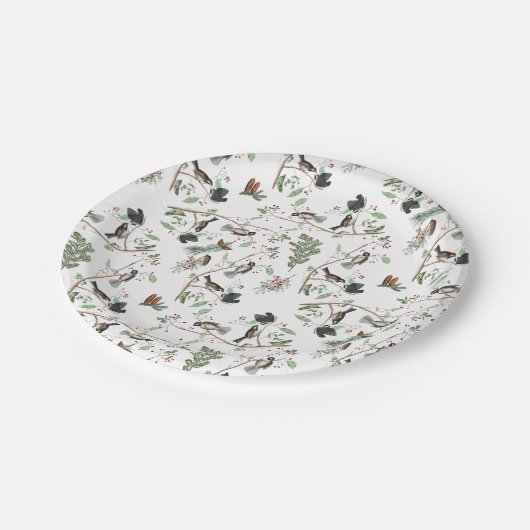 Chickadevögel Berries & Pinecones Wasserfarbe Pappteller (Schrägansicht)