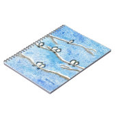 Chickadeweine auf Baumzweigen im Winterschnee Notizblock (Linke Seite)