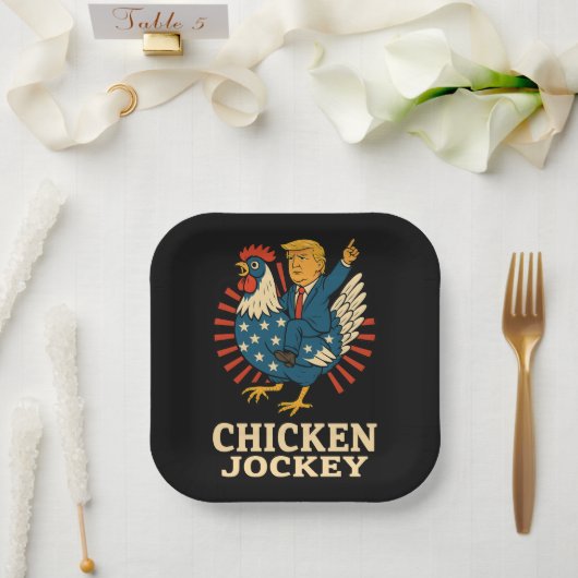 Chicken Jockey Trump Funny Meme Pappteller (Hochzeit)
