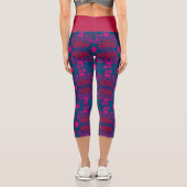 Chicken Nerd Unicorn Graphic Capri Leggings (Rückseite)