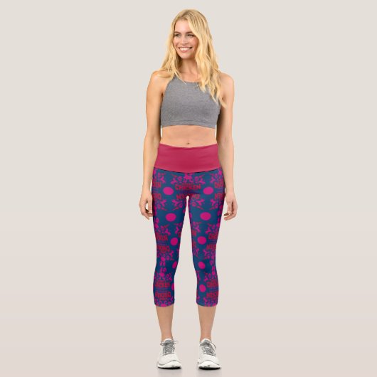 Chicken Nerd Unicorn Graphic Capri Leggings (Vorderseite)