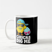 Chicks Dig Me Oster Kleinkind Jungen Männer glückl Kaffeetasse (Links)