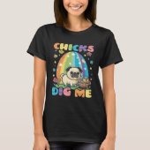 Chicks Dig Me Pug Christian Easter T-Shirt (Vorderseite)