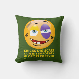 "CHICKS DIG SCARS" lustige Emoji Kissen