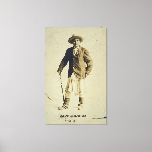 Chief Geronimo Stehend Portrait 1904 Leinwanddruck (Vorderseite)