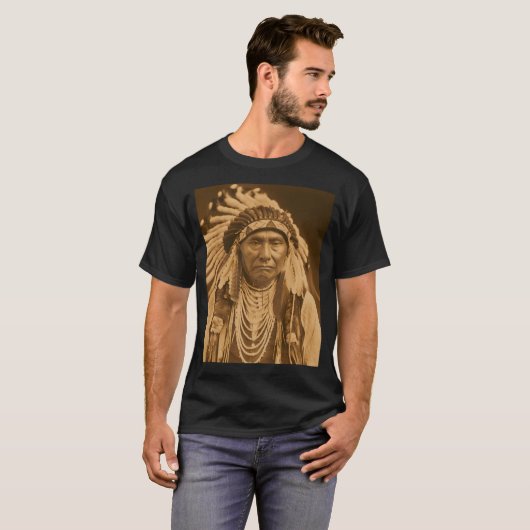 Chief Joseph Fotograf von Edward Curtis T-Shirt (Vorne ganz)