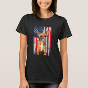 Chihuahua American Flag Hund trägt Gesichtsmaske 4 T-Shirt