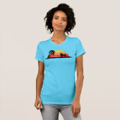 Chihuahua auf Sonnenuntergang-Strand T-Shirt (Vorne ganz)