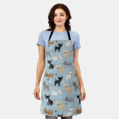 Chihuahua Bones and Paws Blue Apron Schürze (Getragen)