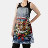 Chihuahua Christmas Red Truck Holiday Schürze (InSitu)