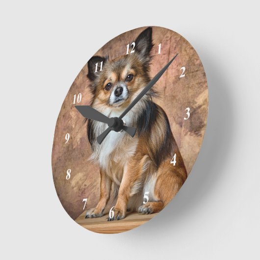 Chihuahua Clock Runde Wanduhr (Winkel)
