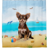 Chihuahua Dog am Strand Duschvorhang (Vorderseite)
