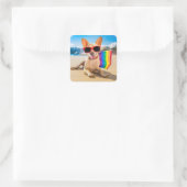 Chihuahua Dog am Strand Quadratischer Aufkleber (Tasche)
