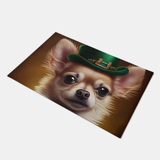 Chihuahua Dog in St. Patrick's Day Dress Fußmatte (Schrägansicht)