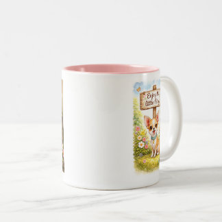 Chihuahua Genieße die kleinen Dinge. Zweifarbige Tasse