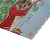Chihuahua Hund im Schnee mit Weihnachtsgeschenken Schneidebrett (Ecke)