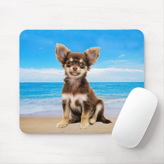 Chihuahua Hund sitzt am tropischen Strand Mousepad (Mit Mouse)