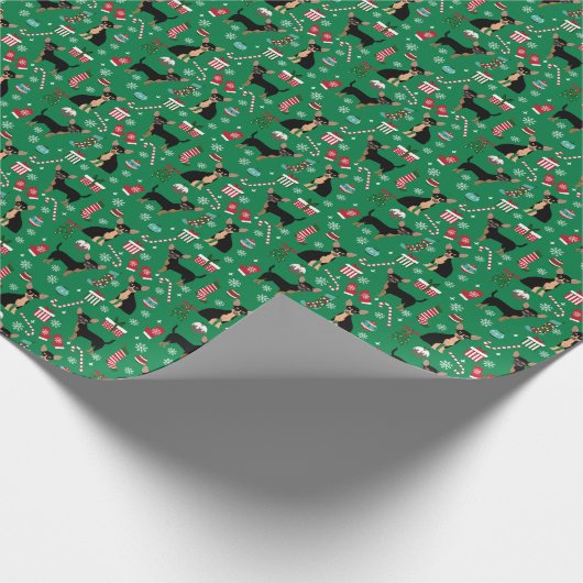 Chihuahua Hund Weihnachten schwarz und braun Geschenkpapier (Ecke)