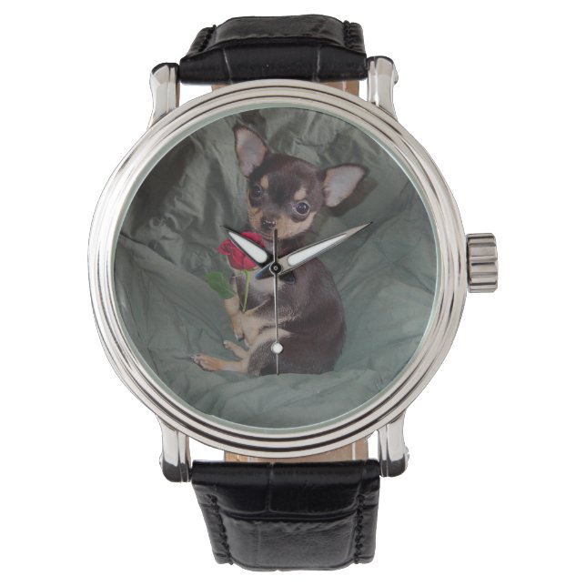 Chihuahua MerryRose Holding a Rose Watch Armbanduhr (Vorderseite)