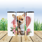 Chihuahua Portrait mit Herz-Hintergrund Thermosbecher