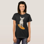 Chihuahua Surfbrett T-Shirt (Vorne ganz)