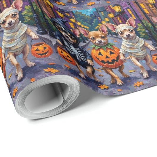 Chihuahua Trick-or-Treating in Halloween-Kostümen Geschenkpapier (Rolleneckpunkt)