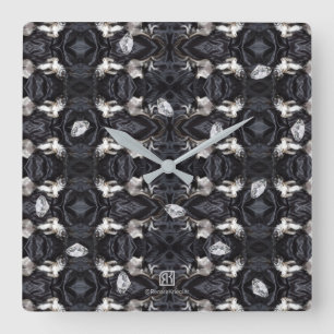 Chihuahua und Diamanten Quadratische Wanduhr