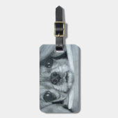 Chihuahua unter umfassender Originalvorlage Gepäckanhänger (Vorderseite vertikal)