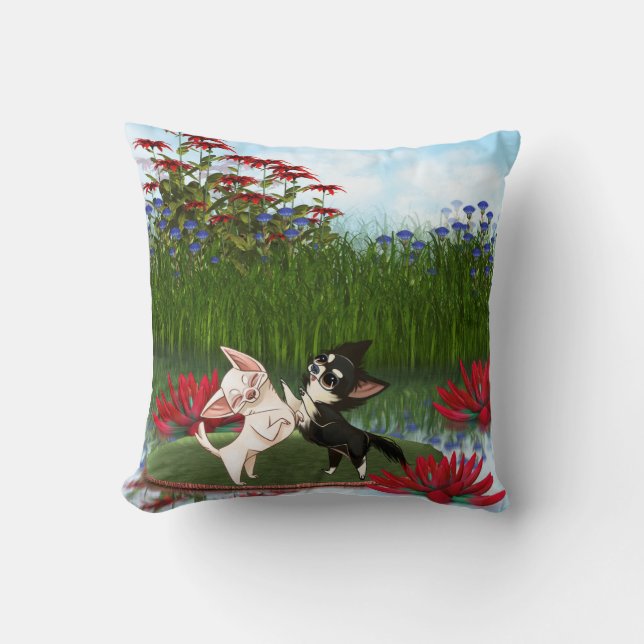 Chihuahua Water Lilly Decorative Pillow Kissen (Vorderseite)