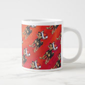 Chihuahua Weihnachten auf Rot Jumbo-Tasse (Rechts)