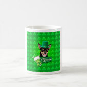 Chihuahua Welpe Dog St. Patrick's Day Green Clover Kaffeetasse (Mittel)