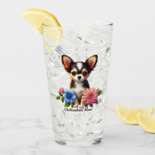 Chihuahua Welpe mit dekorativen Blume Glas