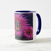 Chihuahua Welpe und Rosa Blume Tasse (VorderseiteRechts)