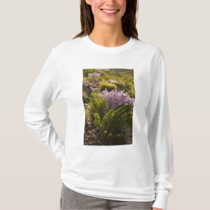 Chihuahuan-Wüstenpflanzen in Blüte T-Shirt