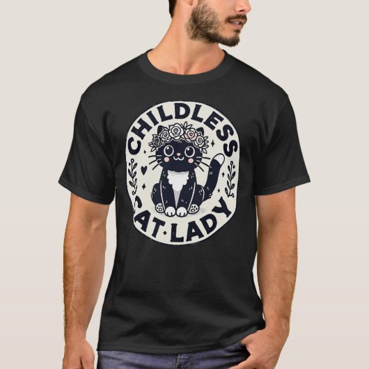 Childless Cat Lady - Funny Cute - Tuxedo Cat T-Shirt (Vorderseite)