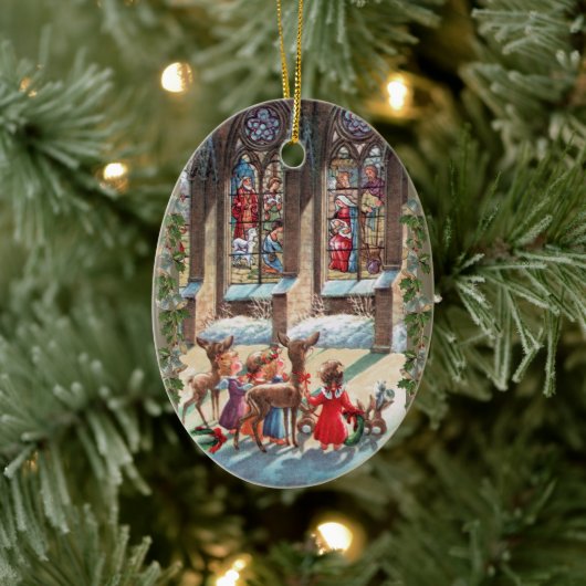 Children at the Church Window Christmas Keramik Ornament (Baum)
