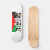 Children of Gaza Painting Palestine Flag  Skateboard (Vorderseite)