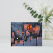 Childrens Lanterns Postkarte (Stehend Vorderseite)