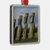 Chile, Osterinsel, Rapa Nui, Ahu Akivi Silbernes Ornament (Rechts)