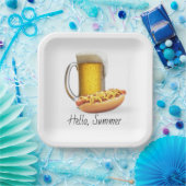 Chili Hot Dog und Bier auf Weiß Pappteller (Party)