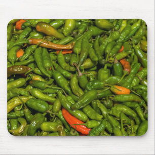 Chilis zum Verkauf auf dem Markt Mousepad