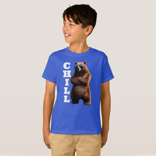 Chill Brown Bear in Sonnenbrille T-Shirt (Vorne ganz)