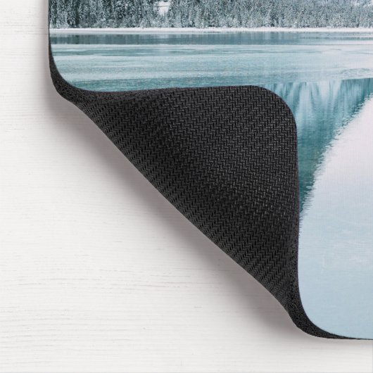 Chill Mountain Lake Mouse Pad Mousepad (Ecke)