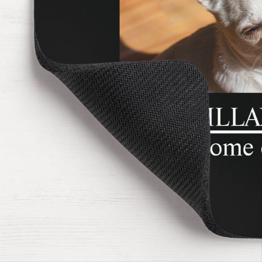 Chillax Chihuahua schläfrig entspanntes Zunge-out- Mousepad (Ecke)