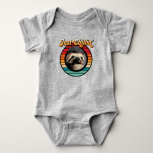 Chillendes Faultier Baby Strampler