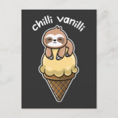 Chilli Vanilli / Chillendes Faultier mit Eis Postkarte (Vorderseite)