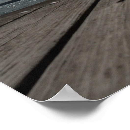 Chillin' auf dem Dock Poster (Ecke)